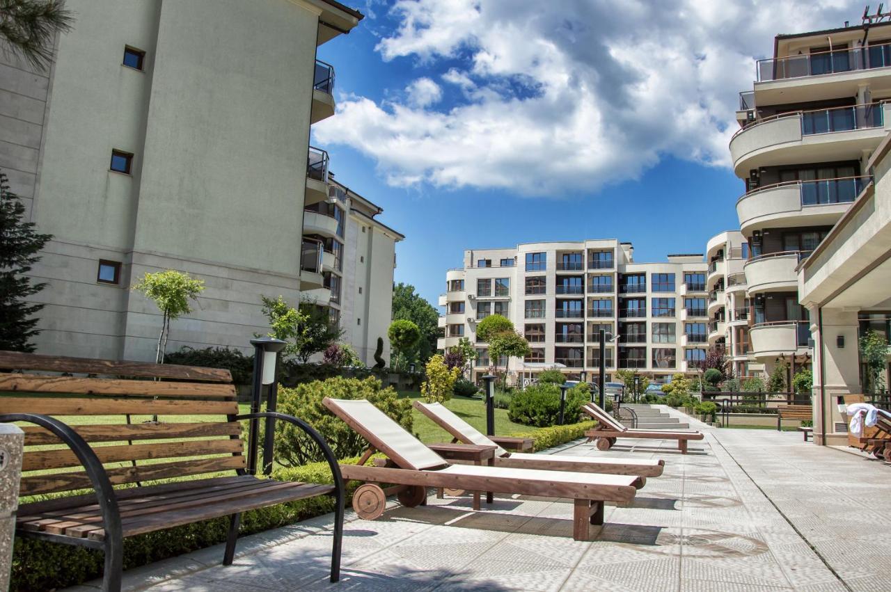 Long Beach Resort Shkorpilovtsi Exterior foto